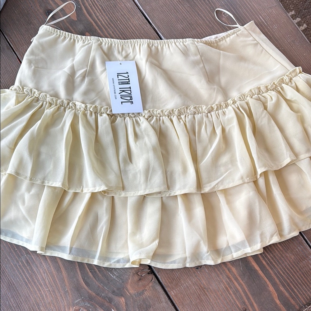 NWT 12th tribe yellow Ruffle Skirt